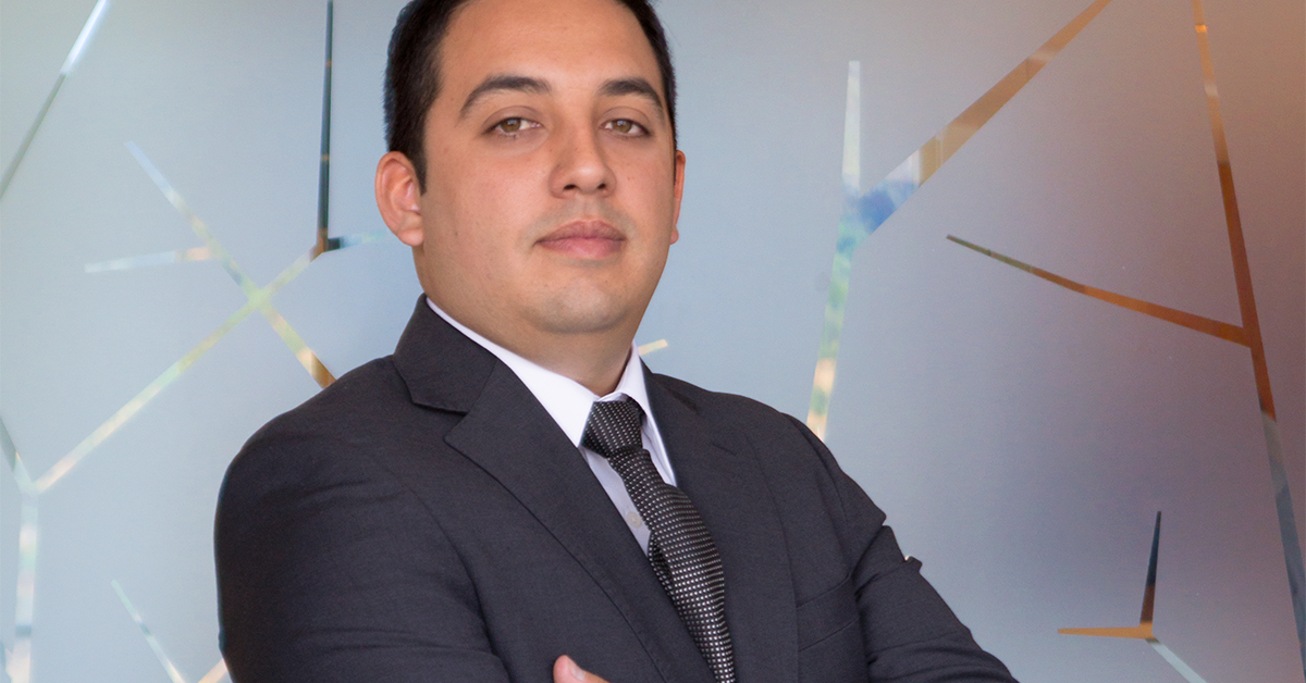 _0012_Cesar Reyes